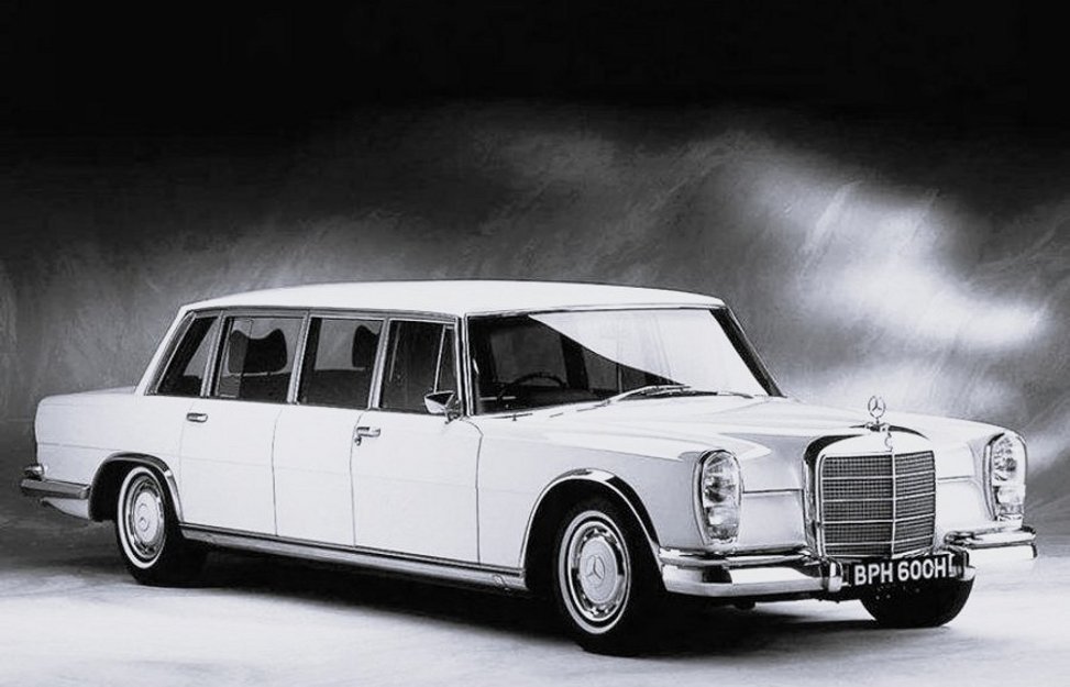 Mercedes 600 W100